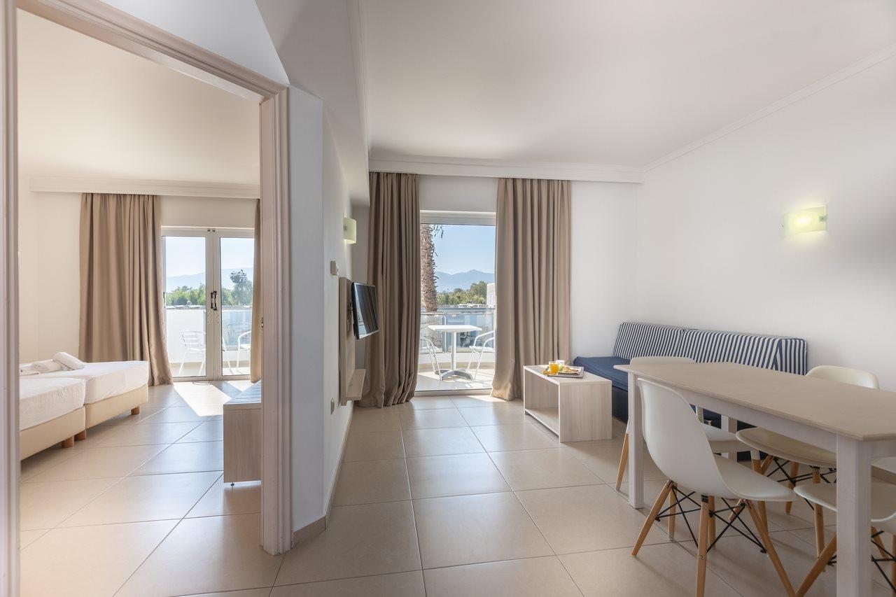 Aegean Blu Hotel & Apartments 科斯镇 外观 照片